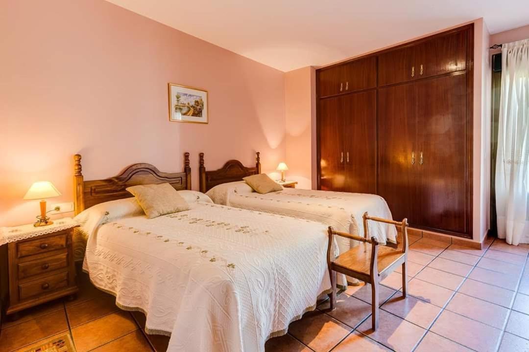 Apartamentos & Casa Rural Boada Con Jardin Interior Y Barbacoa Villamiel Exterior photo