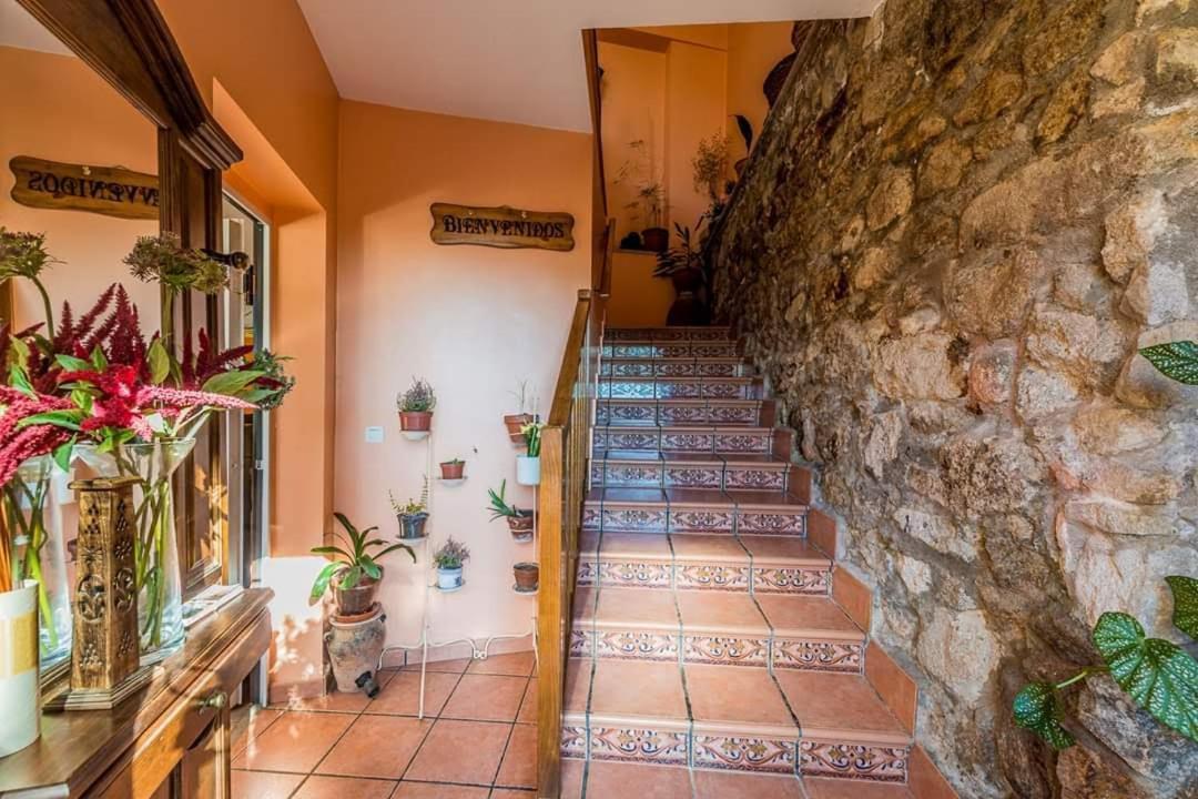 Apartamentos & Casa Rural Boada Con Jardin Interior Y Barbacoa Villamiel Exterior photo